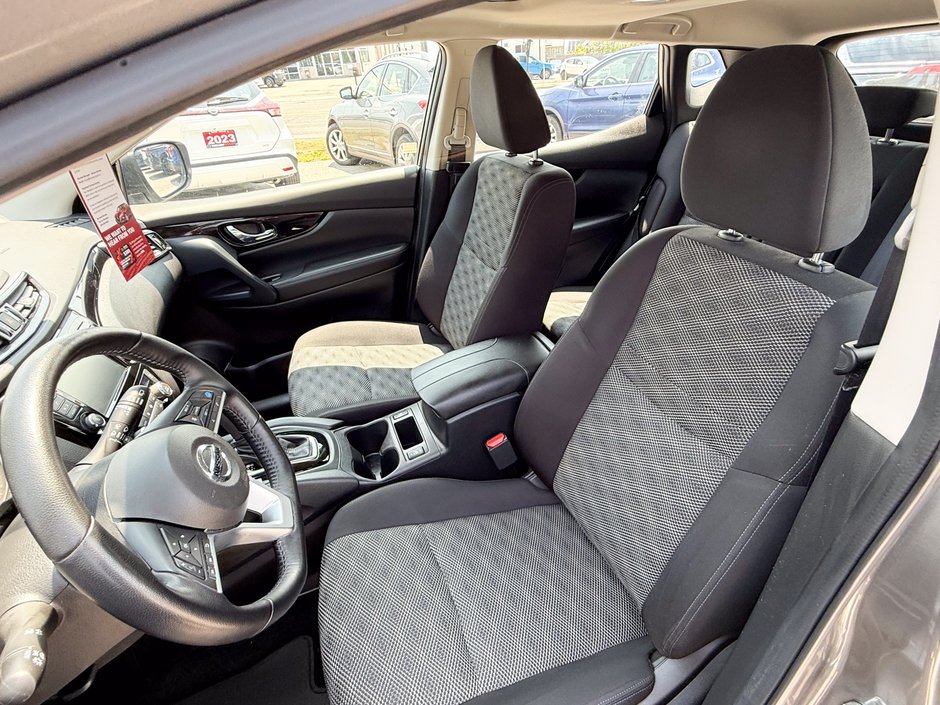2023 Nissan Qashqai SV-21