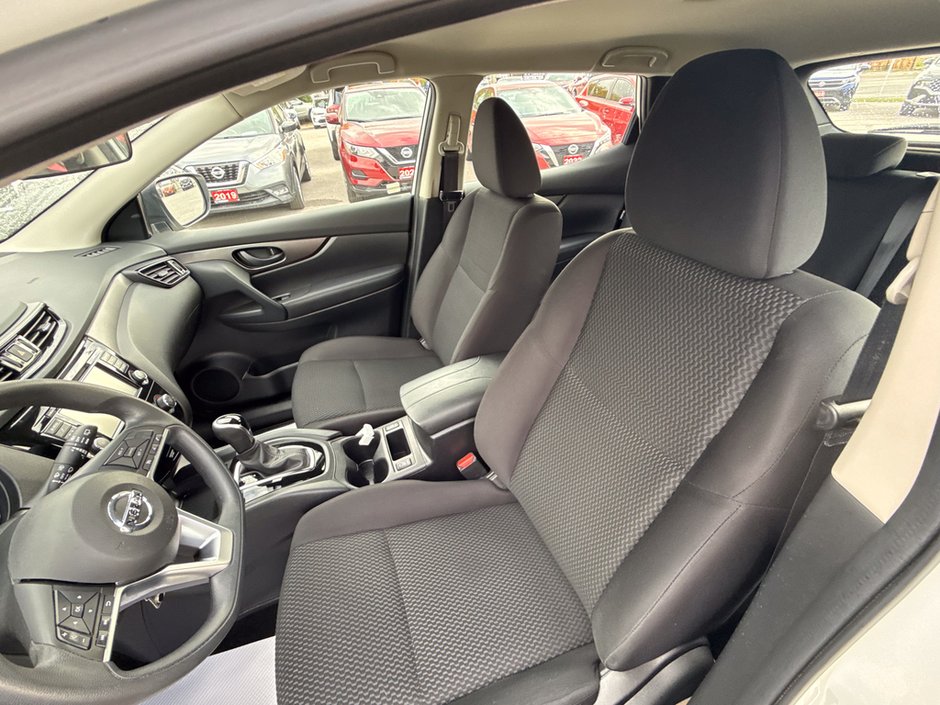 2023 Nissan Qashqai S-20