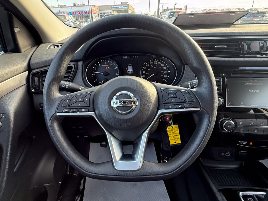 2023 Nissan Qashqai S-15