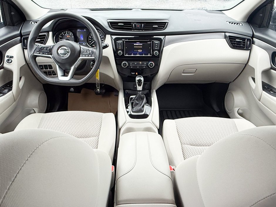 2023 Nissan Qashqai S-15