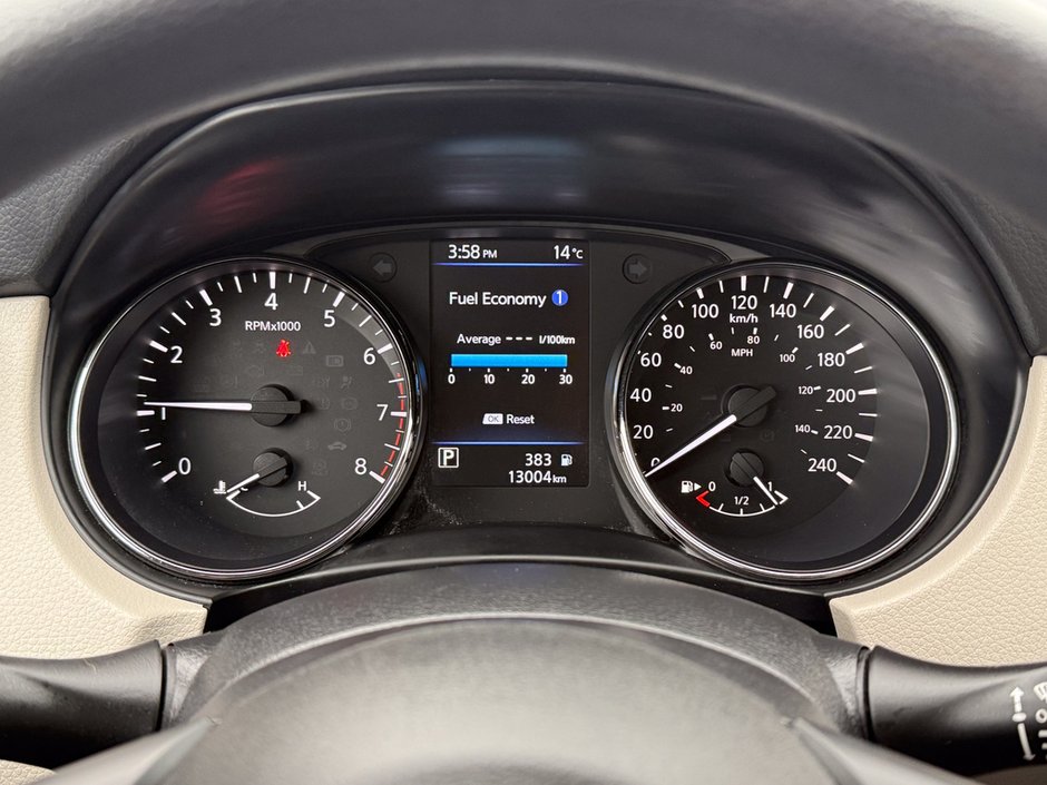 2023 Nissan Qashqai S-24