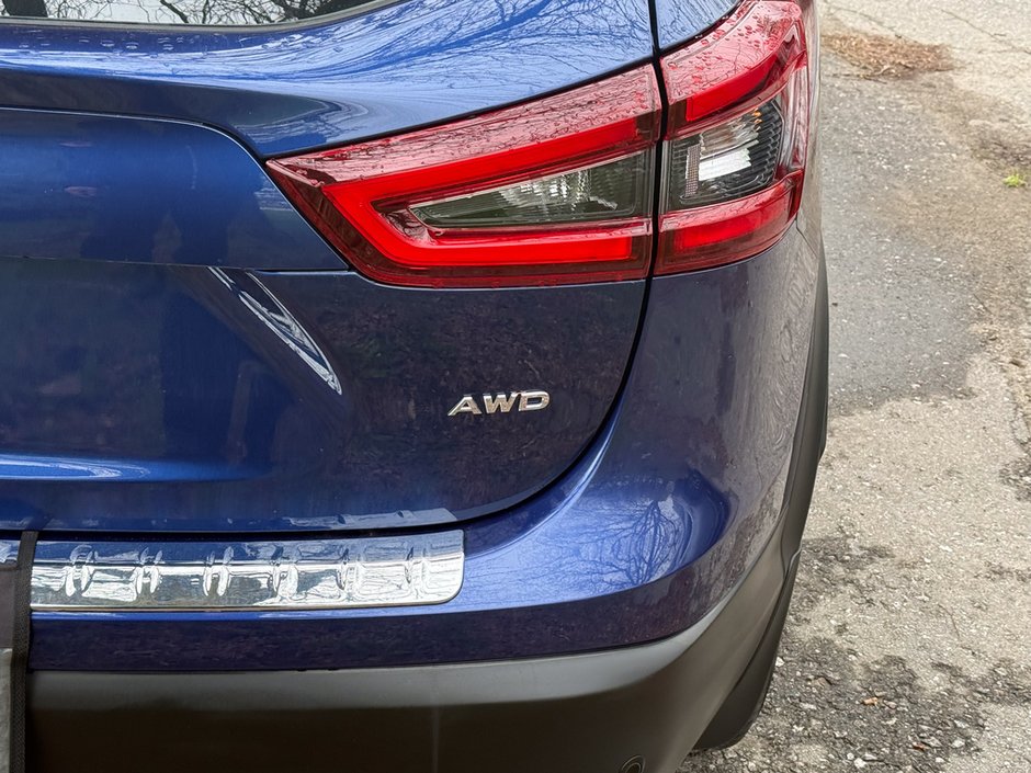 2023 Nissan Qashqai S-12