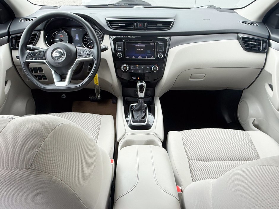 2023 Nissan Qashqai S-15