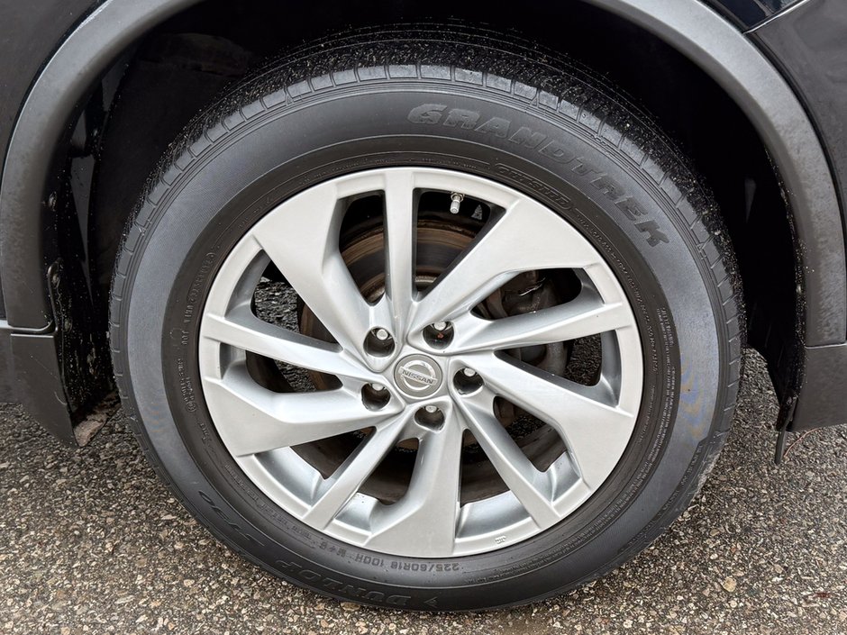 2015 Nissan Rogue SL-9