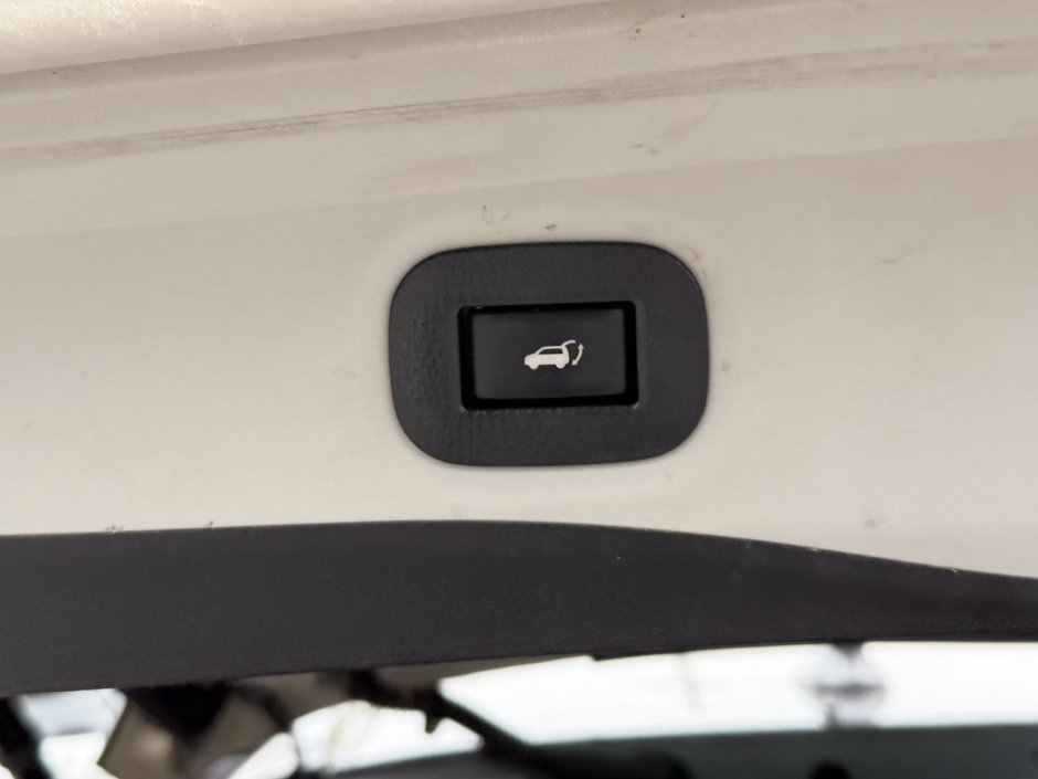 2017 Nissan Rogue SV-14