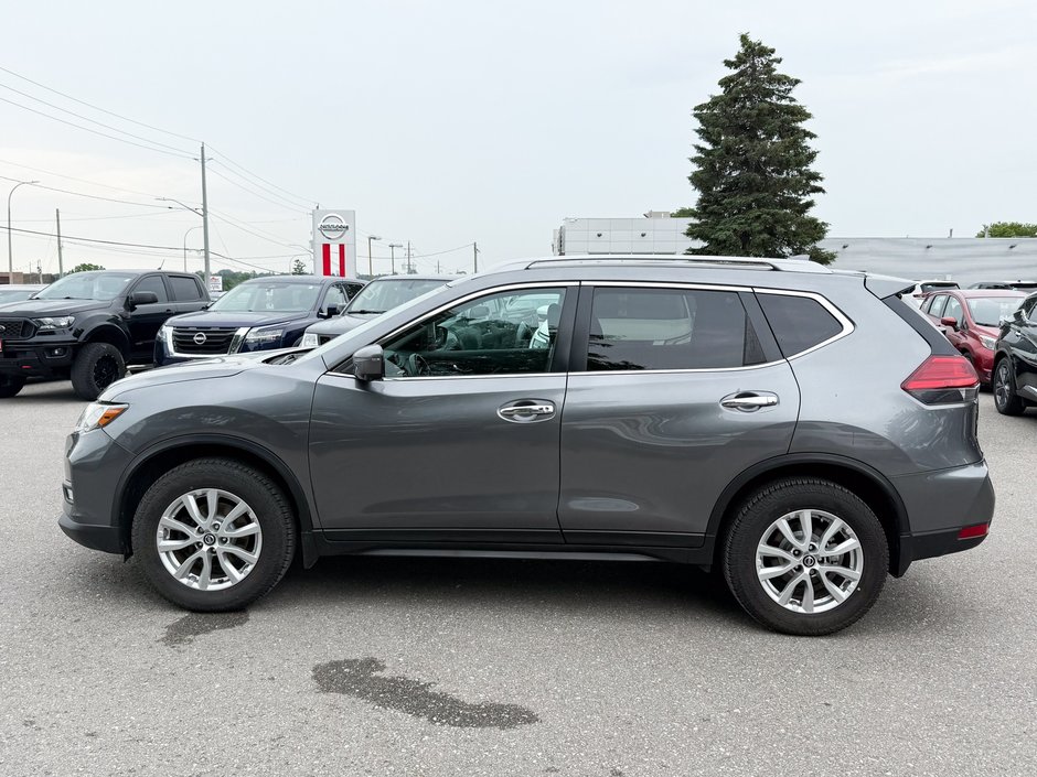 2017 Nissan Rogue SV-4
