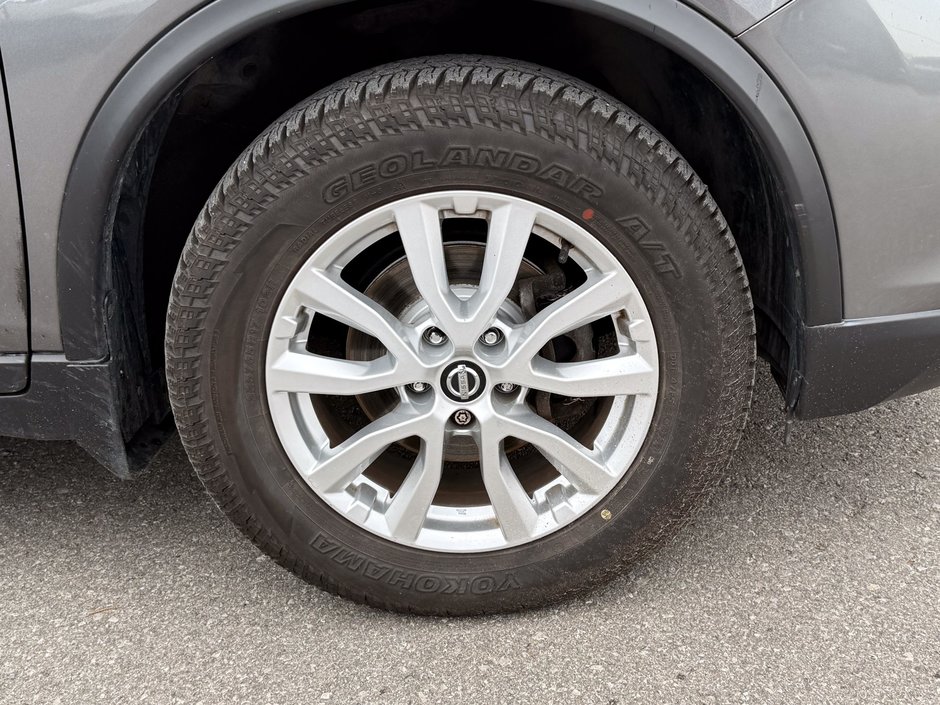 2017 Nissan Rogue SV-9