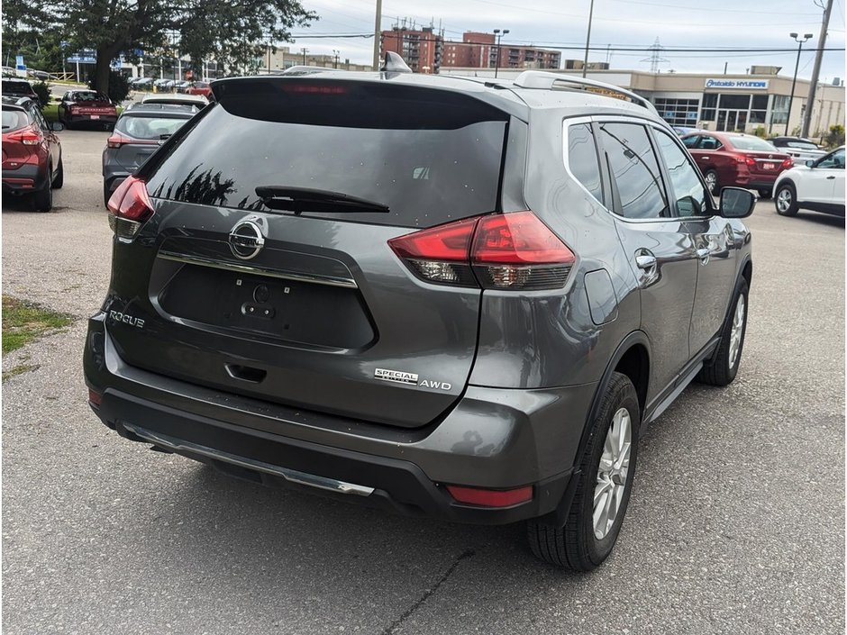 2019 Nissan Rogue S-8