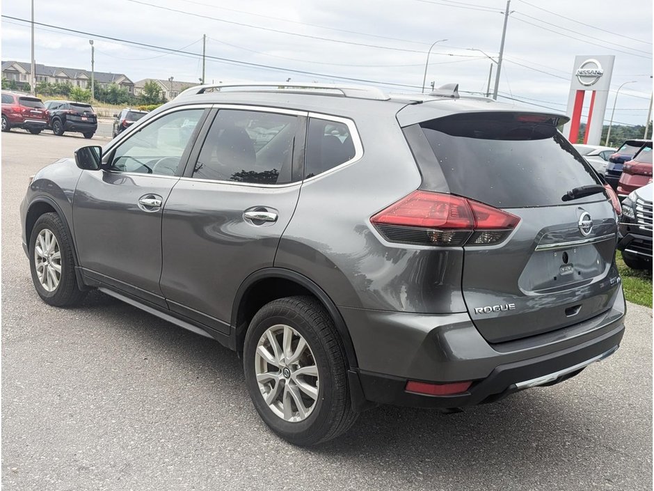 2019 Nissan Rogue S-6