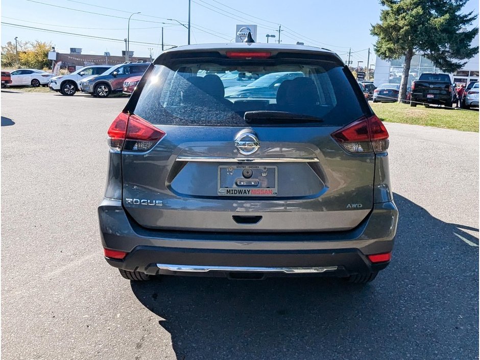 2019 Nissan Rogue S-6