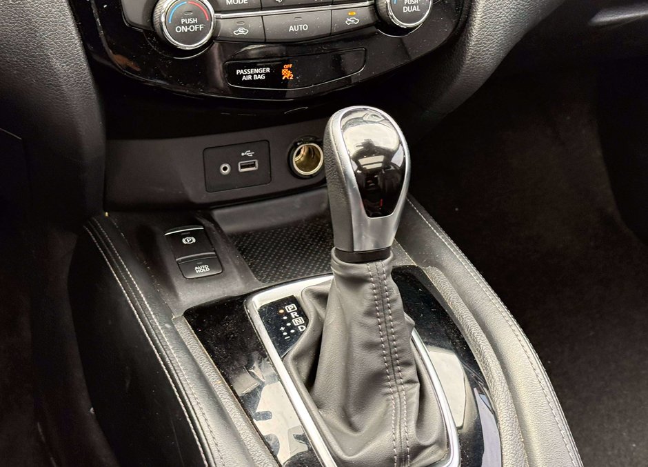 2019 Nissan Rogue SL-21