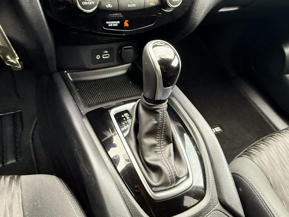 2020 Nissan Rogue S-20