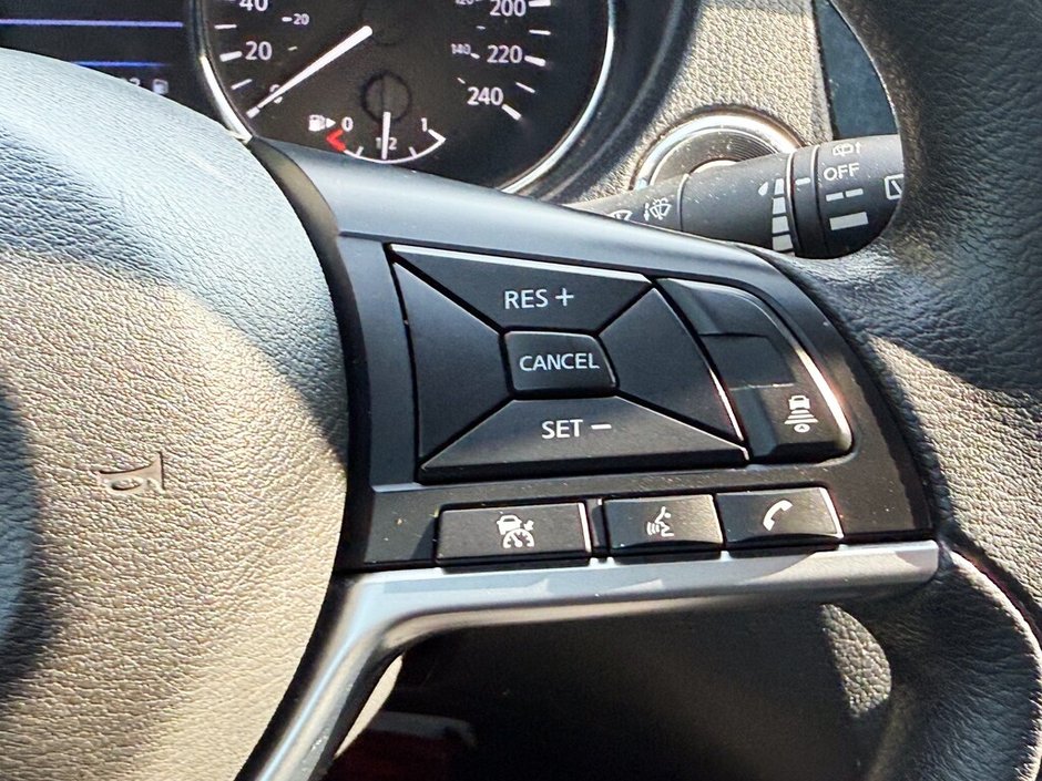 2020 Nissan Rogue SV-23