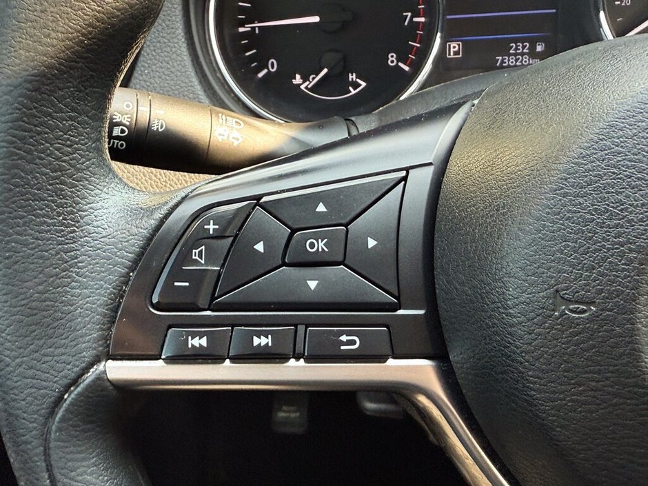 2020 Nissan Rogue SV-22