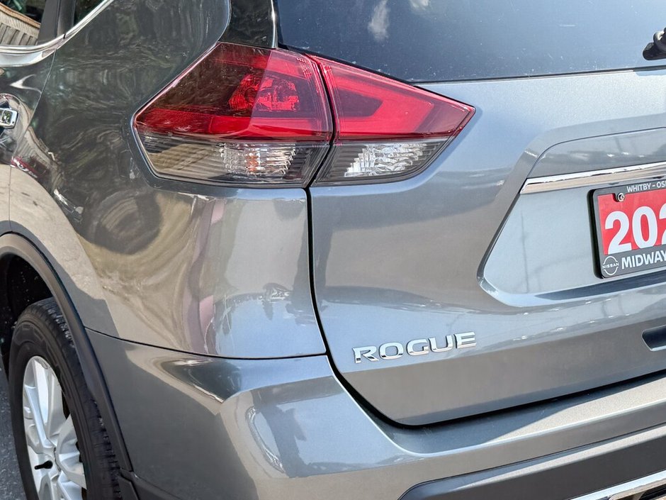 2020 Nissan Rogue SV-11