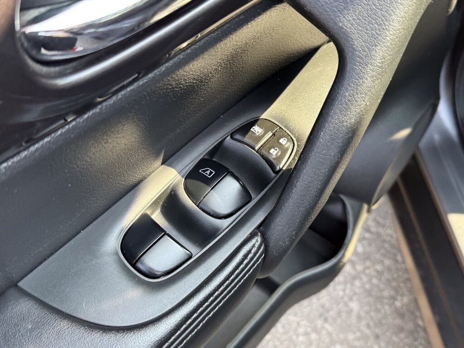 2020 Nissan Rogue SV-20