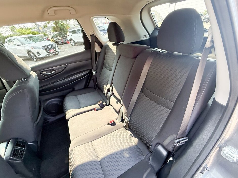 2020 Nissan Rogue SV-15