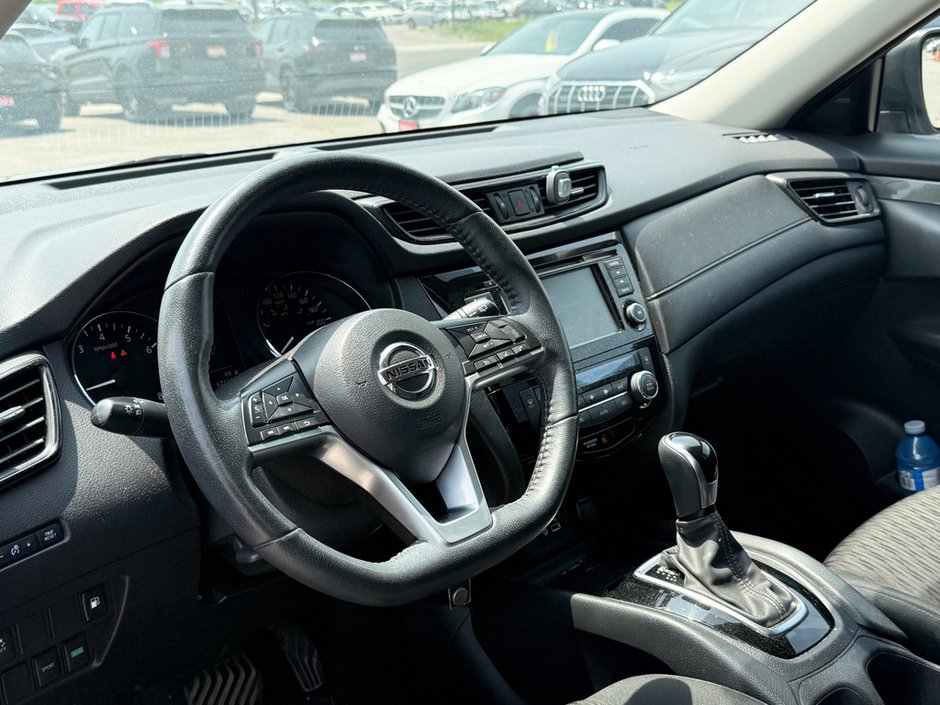 2020 Nissan Rogue S-12