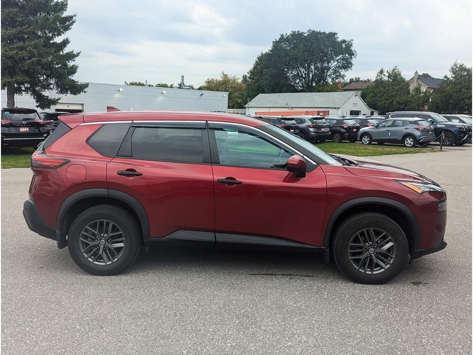 2021 Nissan Rogue S-9