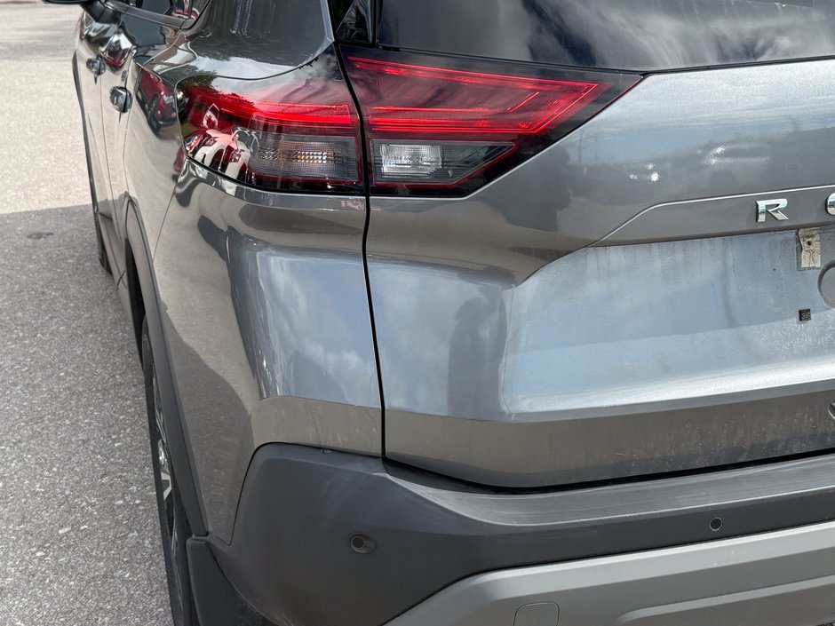 2021 Nissan Rogue SV-12