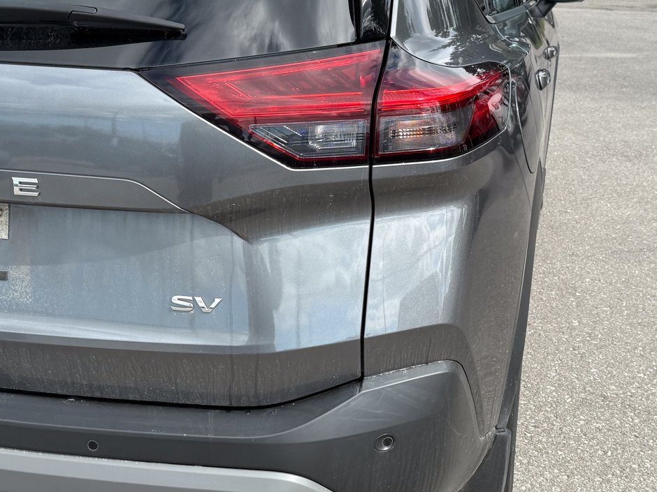 2021 Nissan Rogue SV-13