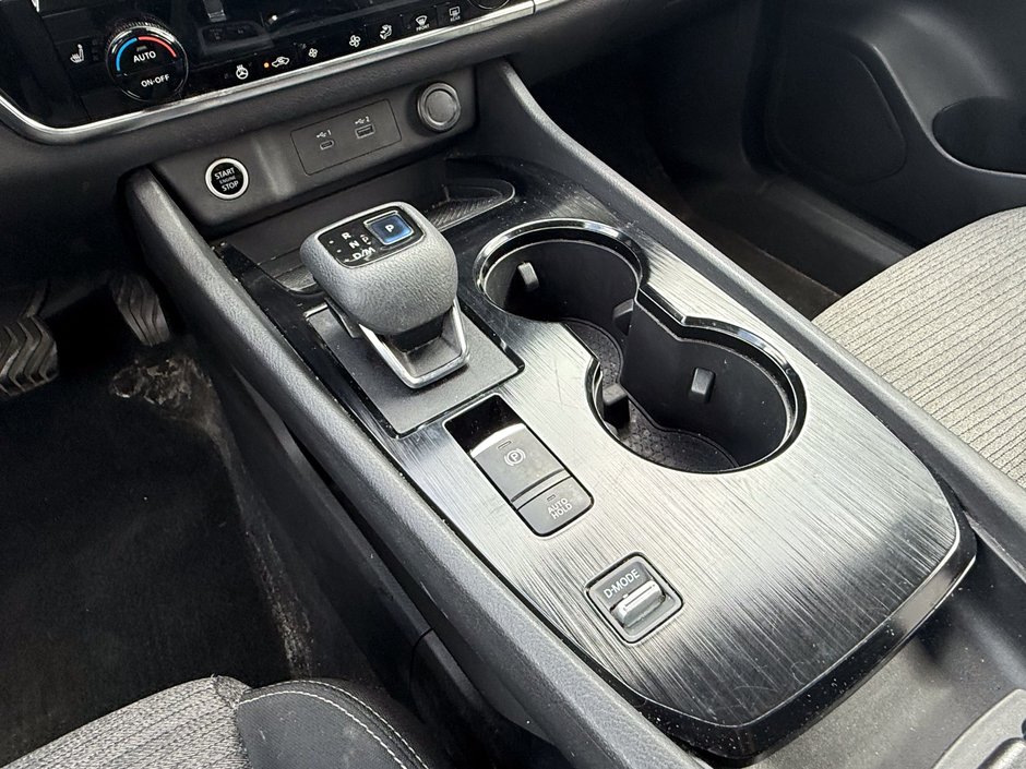 2021 Nissan Rogue SV-19