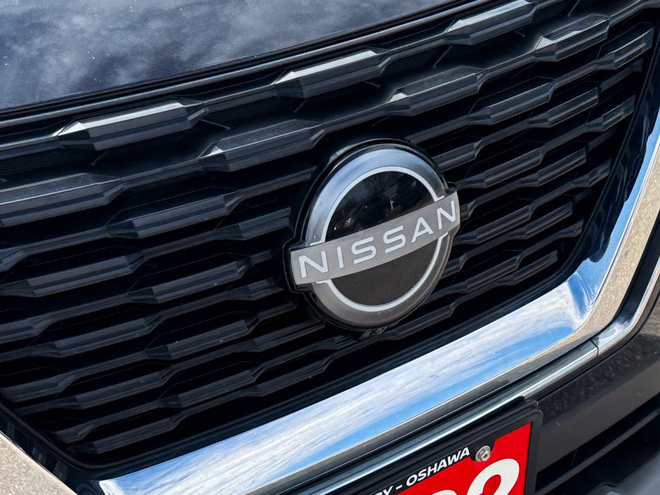 2022 Nissan Rogue SV-8