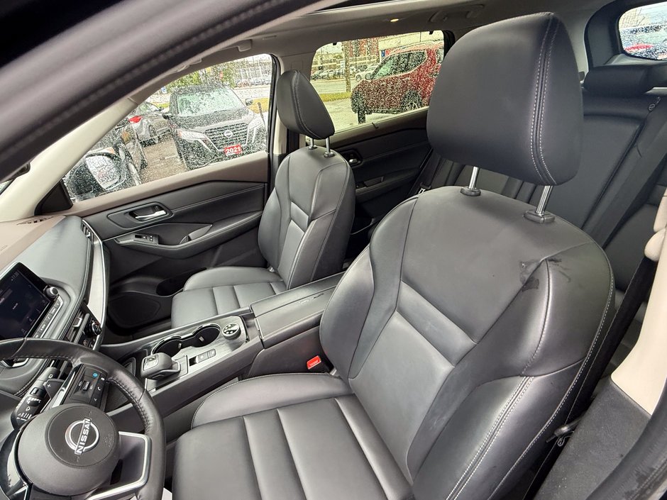 2023 Nissan Rogue SV-22