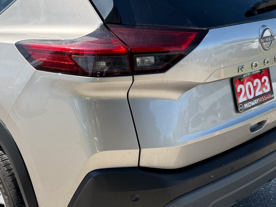 2023 Nissan Rogue SV-14