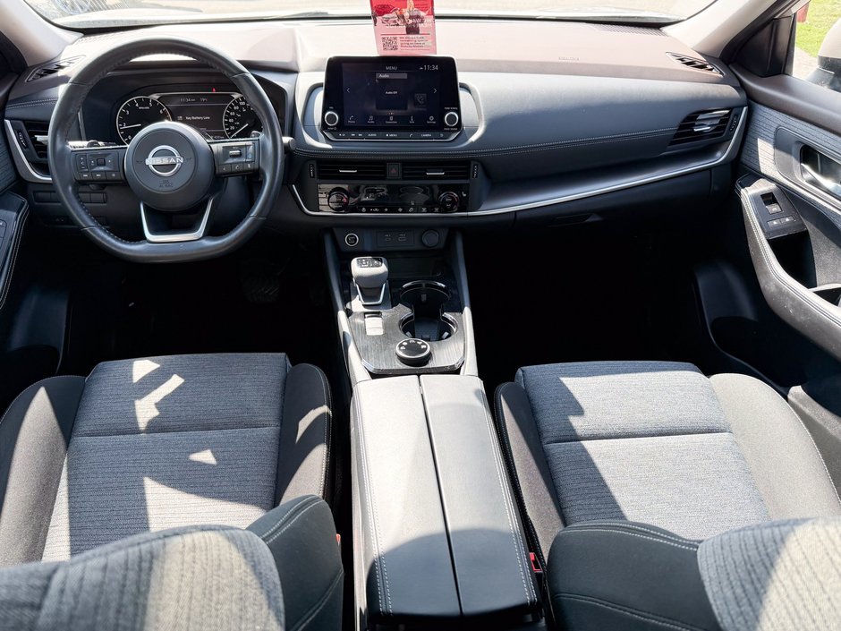 2023 Nissan Rogue SV-19