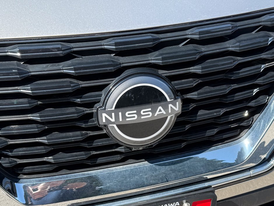 2023 Nissan Rogue SV-12