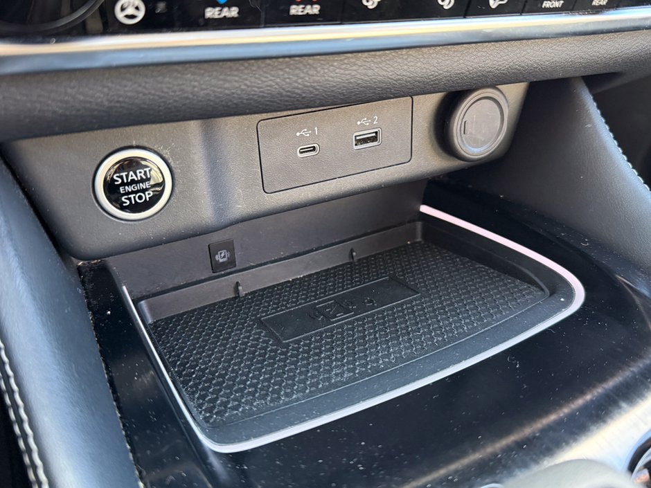 2023 Nissan Rogue Platinum-24