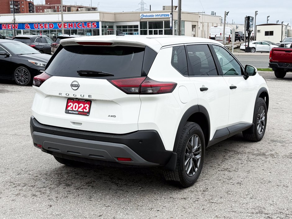 2023 Nissan Rogue S-6