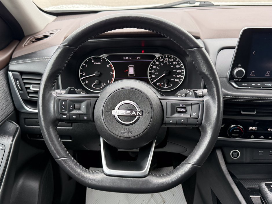 2023 Nissan Rogue S-16