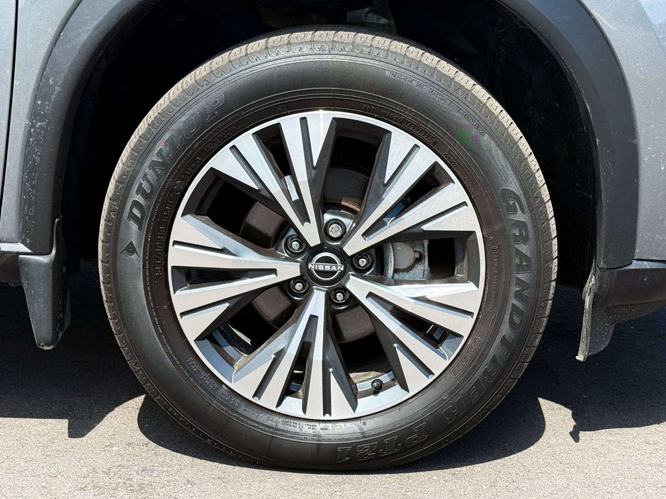 2023 Nissan Rogue SV-10