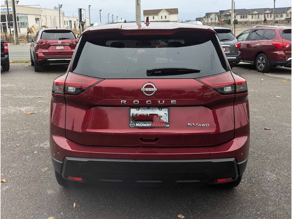 2024 Nissan Rogue SV Moonroof-7