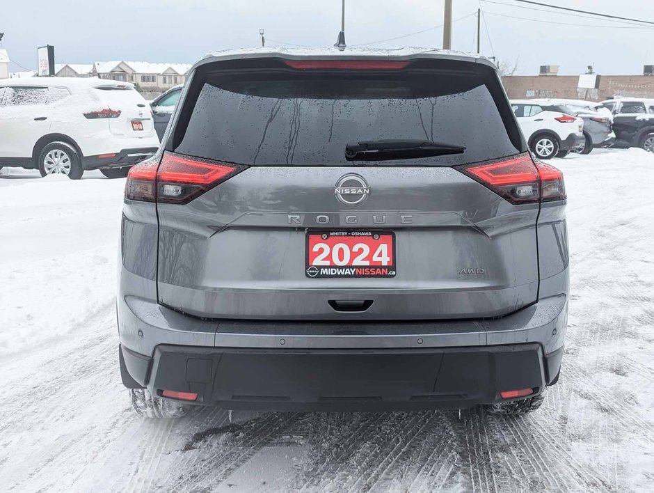 2024 Nissan Rogue S-7