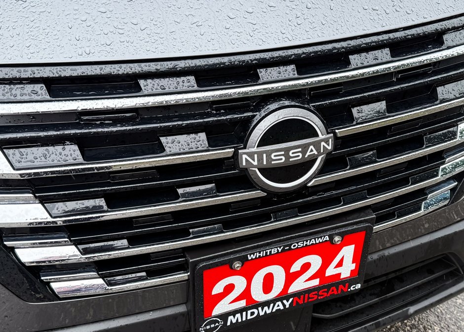 2024 Nissan Rogue SV Moonroof-11