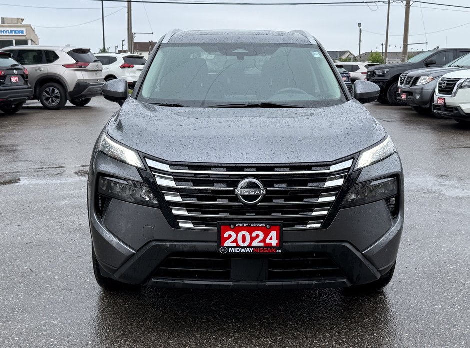 2024 Nissan Rogue SV Moonroof-2