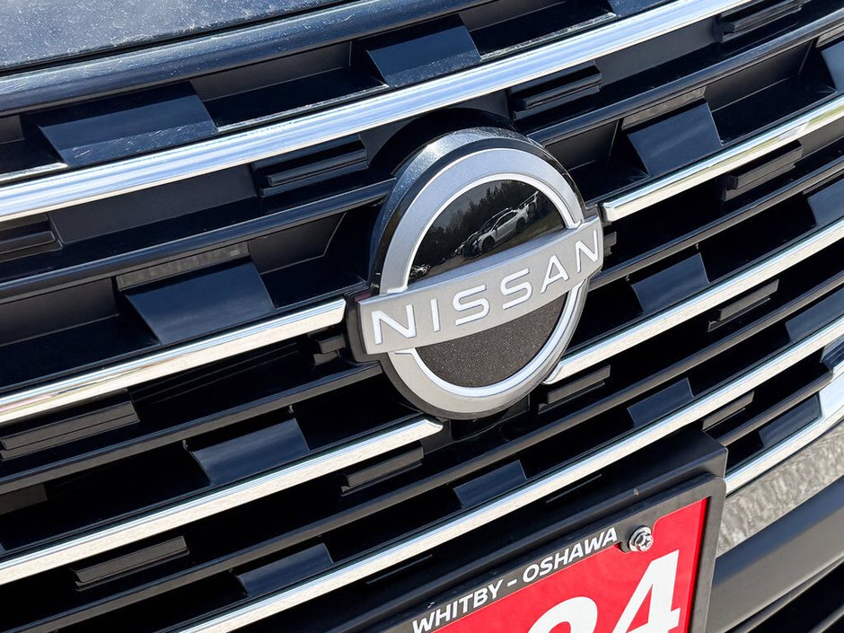 2024 Nissan Rogue S-9
