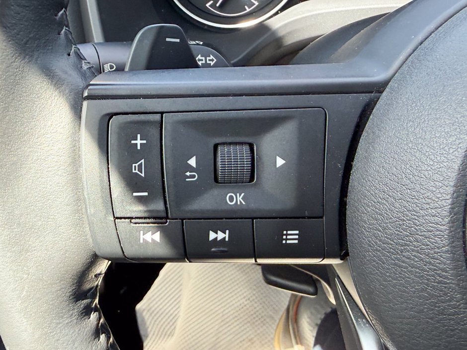 2024 Nissan Rogue S-22