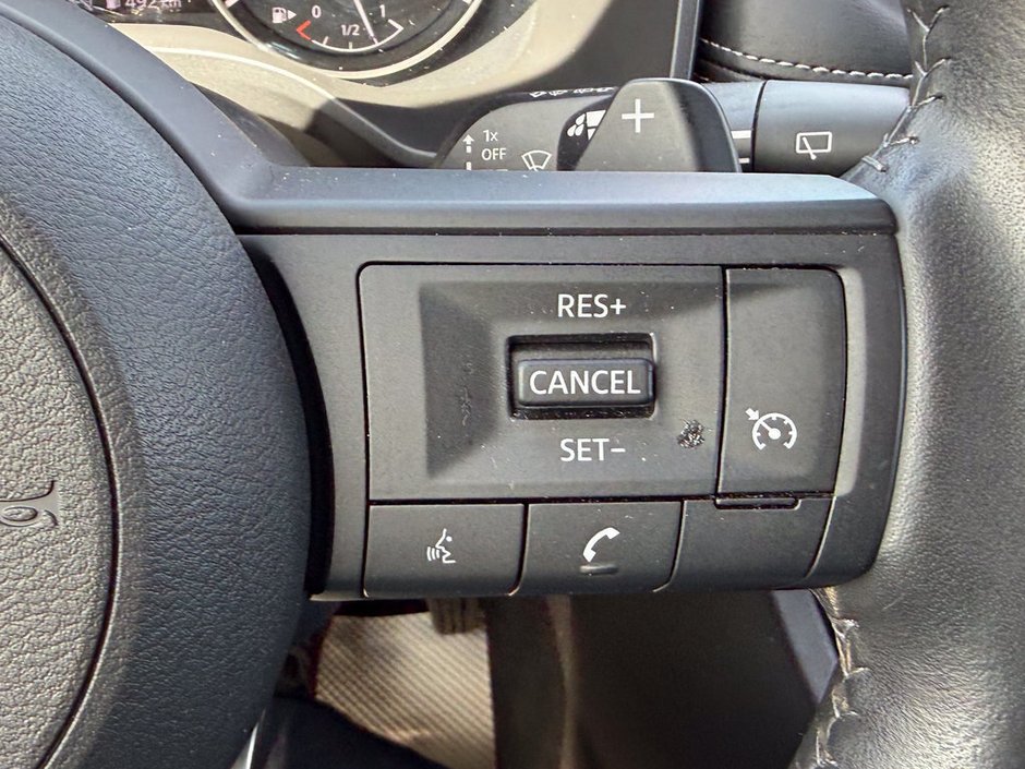 2024 Nissan Rogue S-23