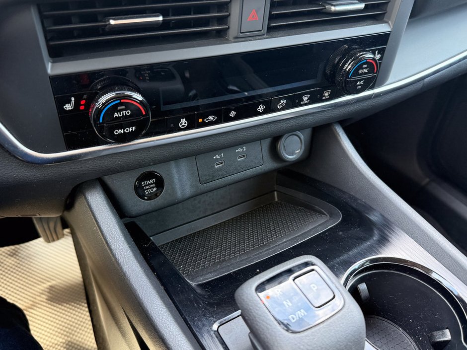 2024 Nissan Rogue S-26