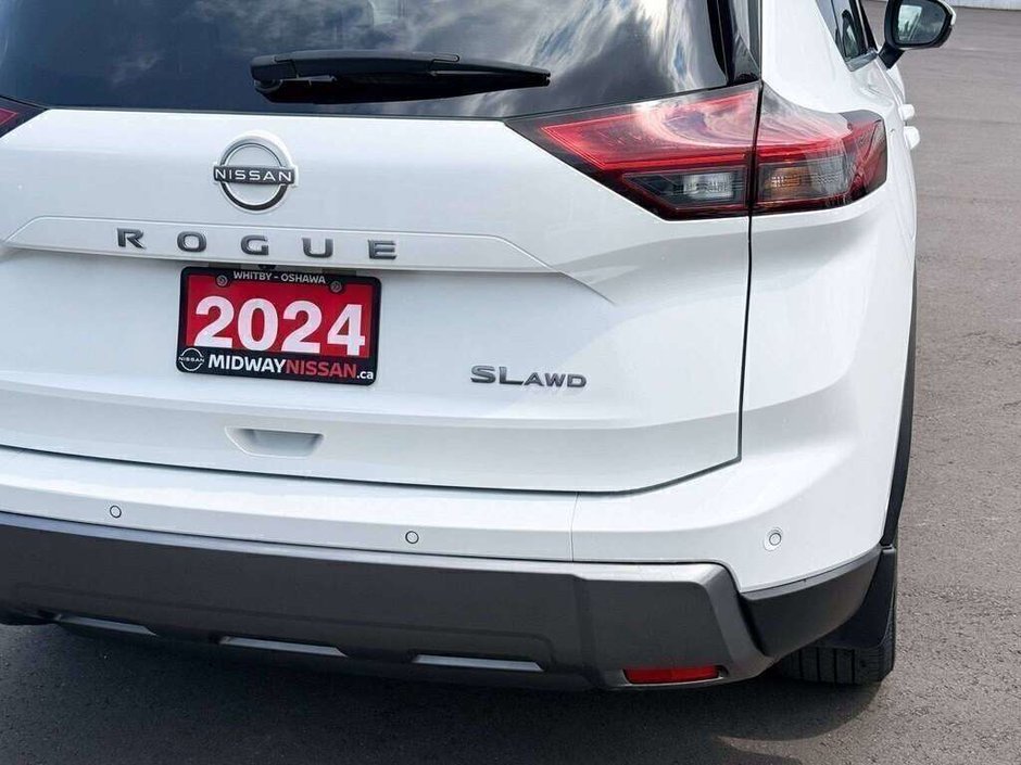 2024 Nissan Rogue SL-13