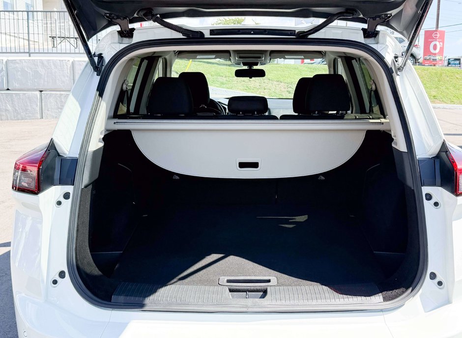 2024 Nissan Rogue S-13
