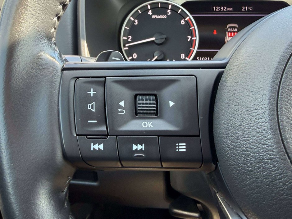 2024 Nissan Rogue S-20