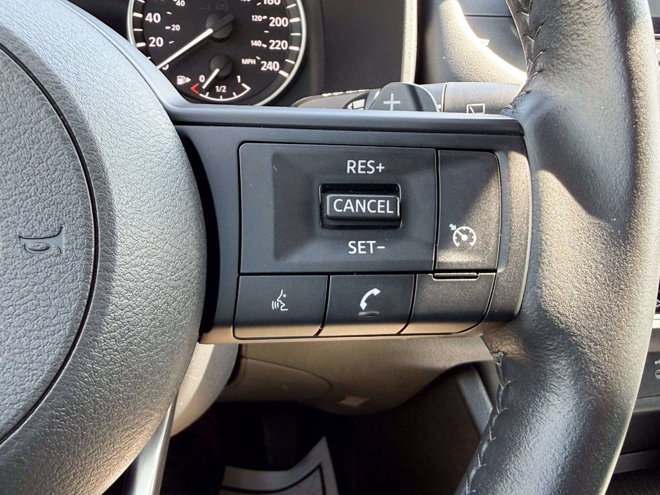 2024 Nissan Rogue S-21