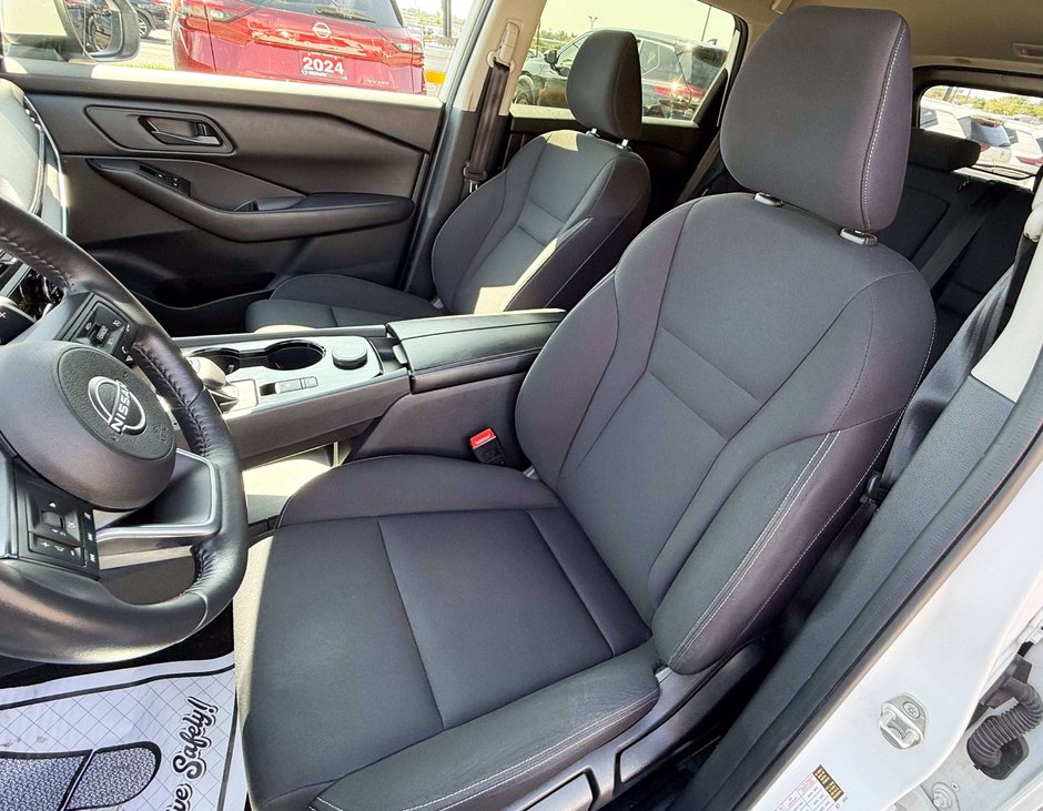 2024 Nissan Rogue S-15
