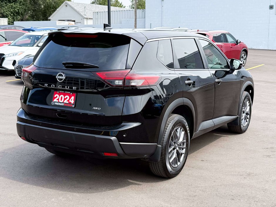 2024 Nissan Rogue S-5