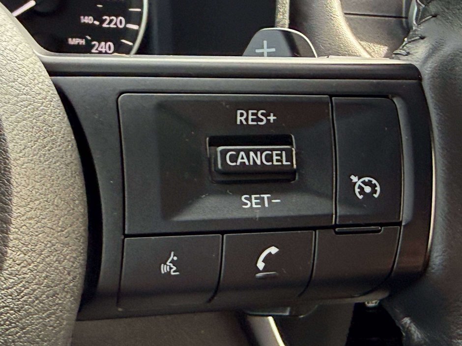 2024 Nissan Rogue S-22